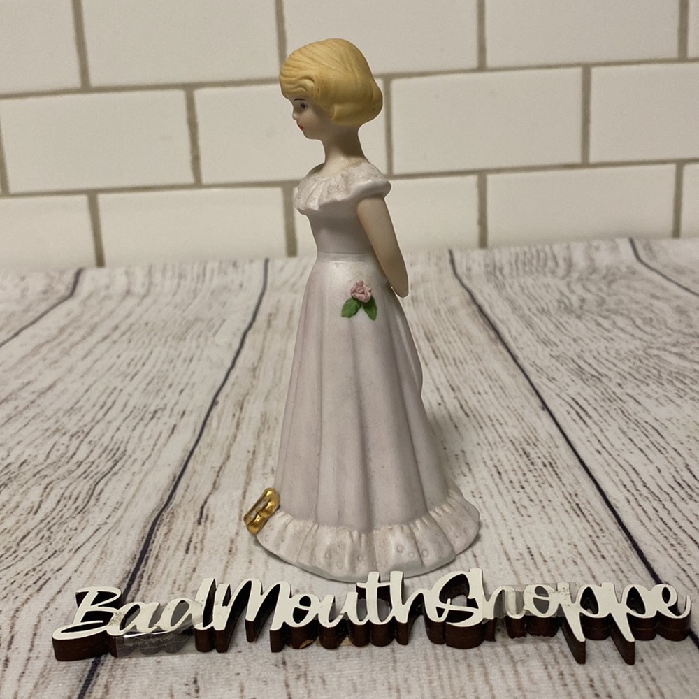 Vintage Enesco Growing Up Birthday Girls Porcelain Figurine - Blonde, 13 - Picture 4 of 8